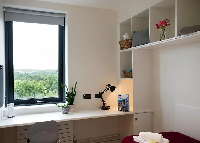 Goldcrest Village University Of *